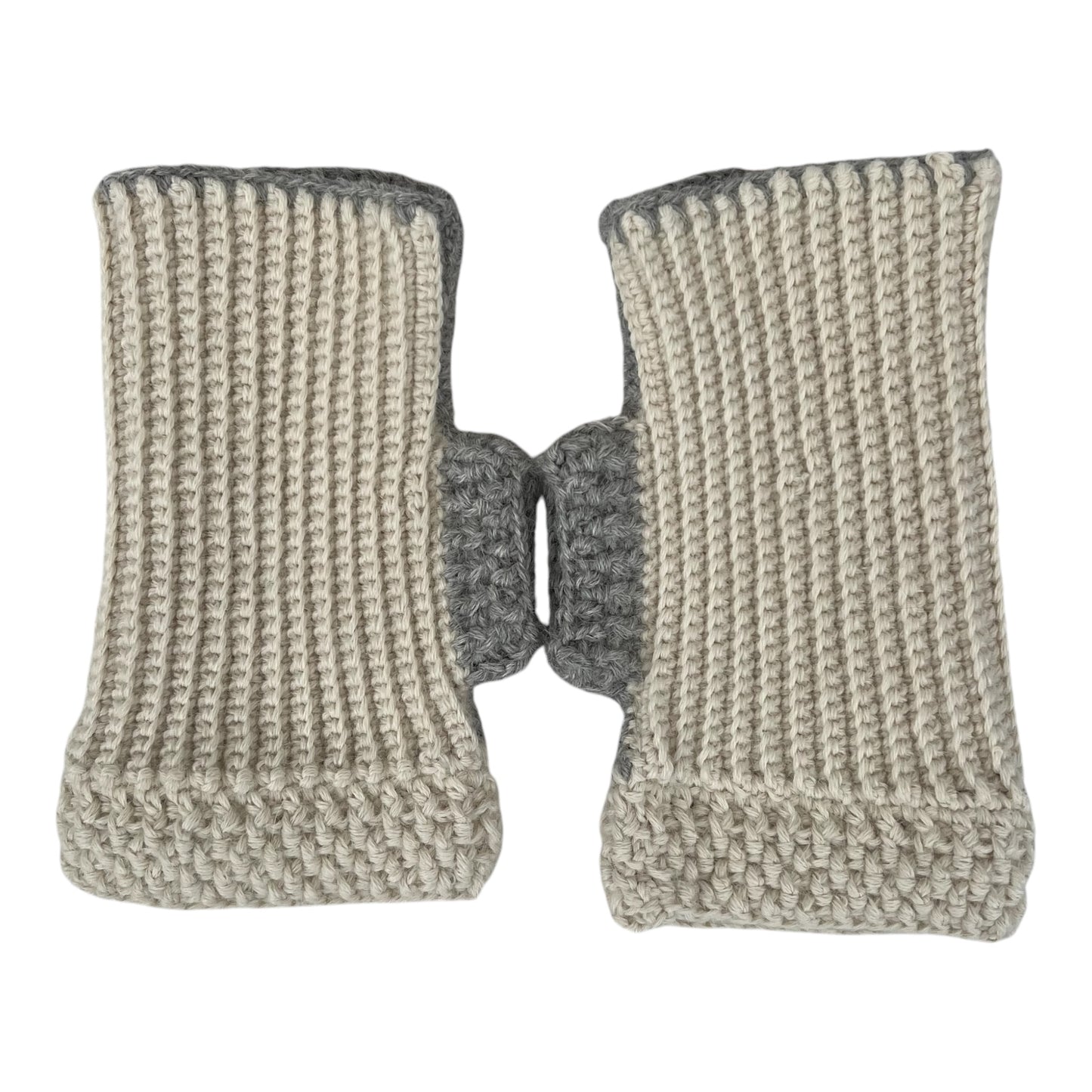 Manos de Yuraq - Abrigadores mitones hechos a mano, crema gris azulado