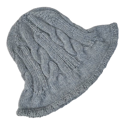 Manos de Yuraq - Gorro con trenzas